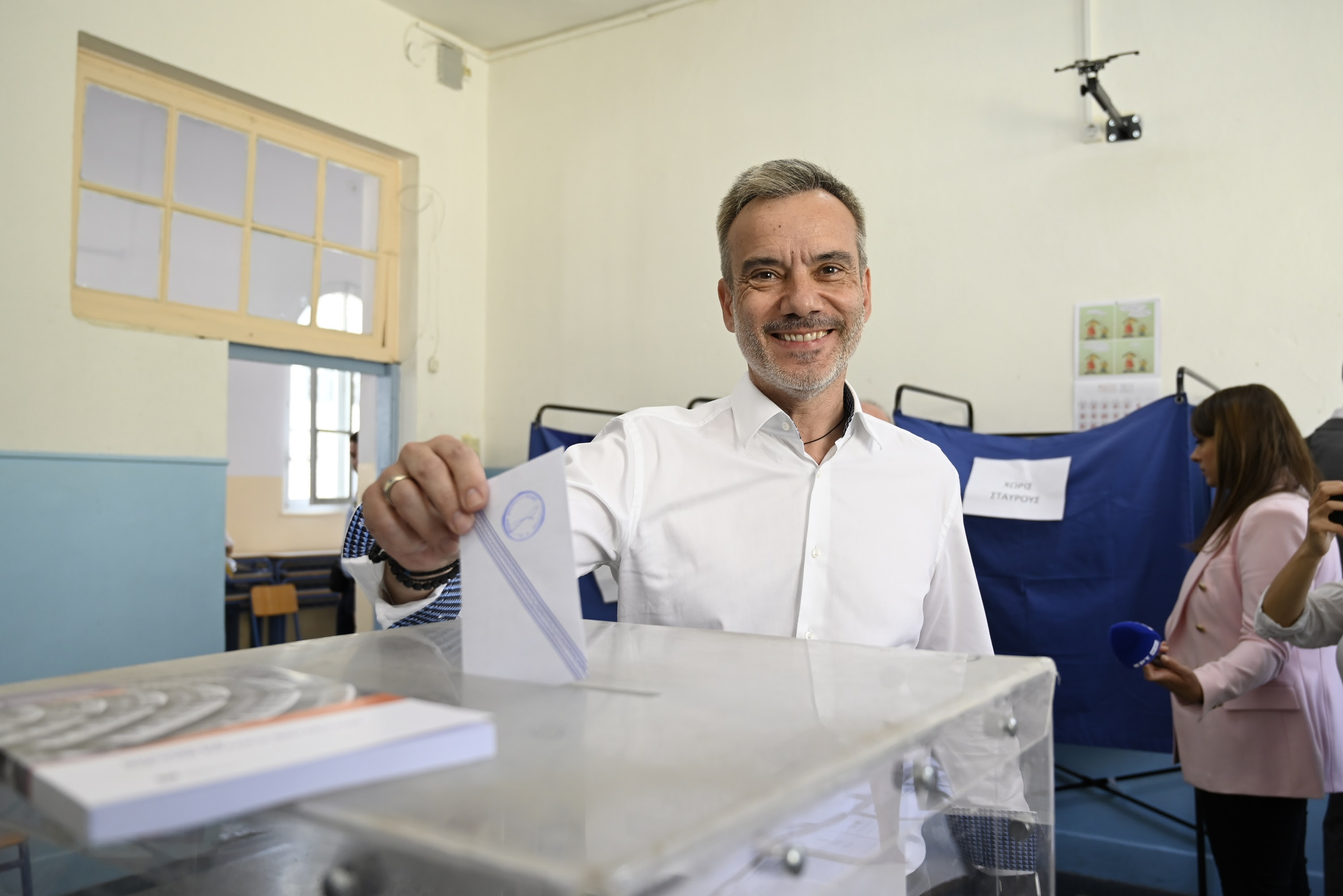 Δήλωση του Δημάρχου Θεσσαλονίκης Κωνσταντίνου Ζέρβα μετά την άσκηση του εκλογικού του δικαιώματος – Κ. Ζέρβας: «Έχω έναν φάκελο έτοιμο για κάθε καινούριο υπουργό - Διεκδικούμε τη λύση όλων των εκκρεμοτήτων της Θεσσαλονίκης»