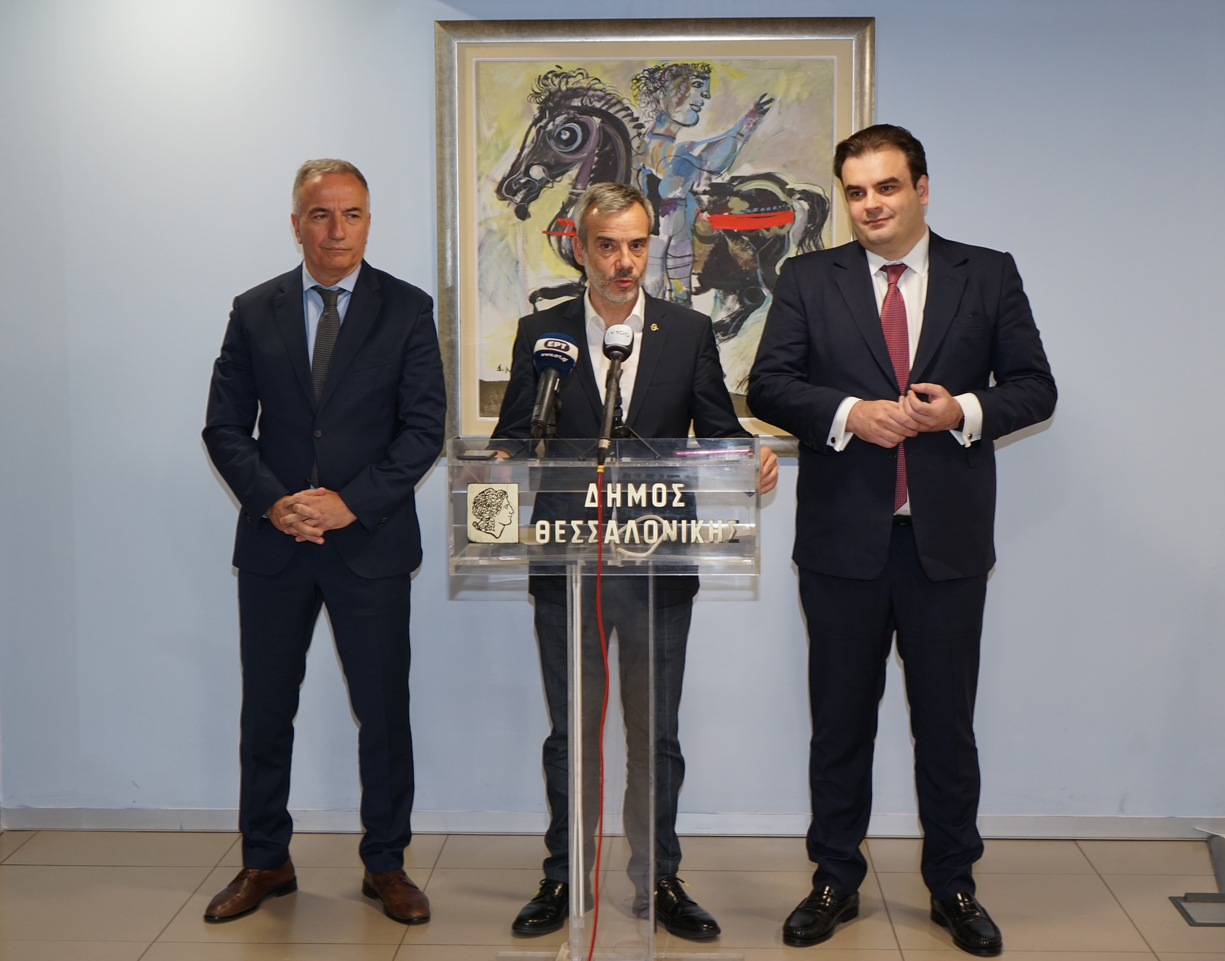 Συνάντηση του Δημάρχου Θεσσαλονίκης Κωνσταντίνου Ζέρβα με τον Υπουργό Ψηφιακής Διακυβέρνησης Κυριάκο Πιερρακάκη: Πακέτο έργων 20 εκατ. ευρώ για τον Δήμο Θεσσαλονίκης στον τομέα των έξυπνων πόλεων