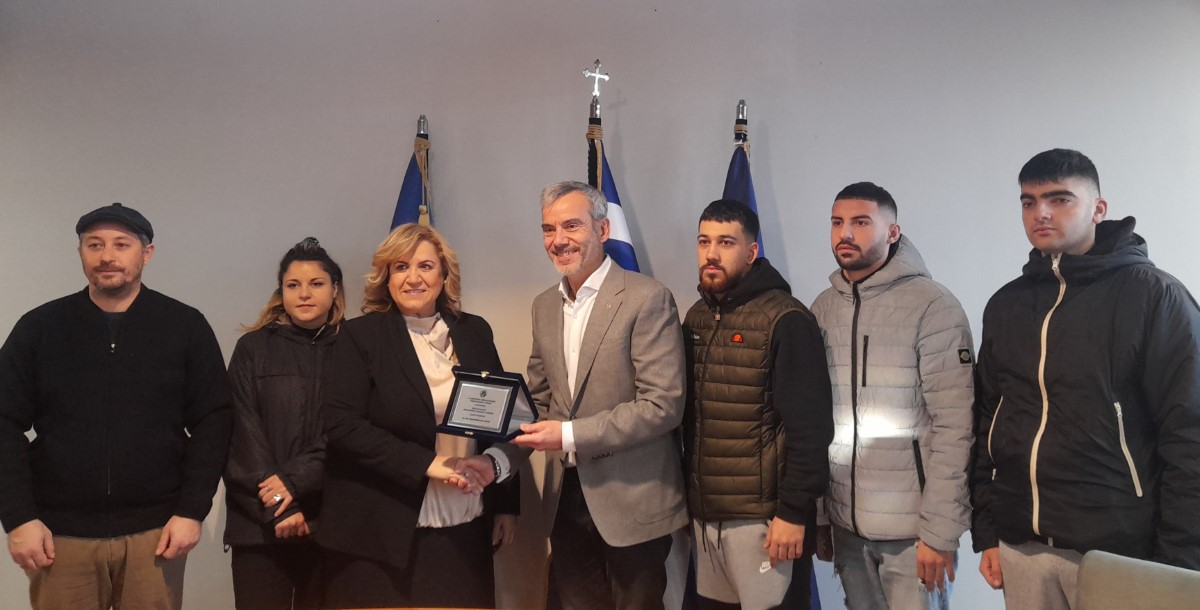 Βράβευση της Εθελοντικής Διακονίας Αστέγων από τον Δήμαρχο Θεσσαλονίκης – Κ. Ζέρβας: Βραβεύουμε τους πρωταθλητές στην αγάπη