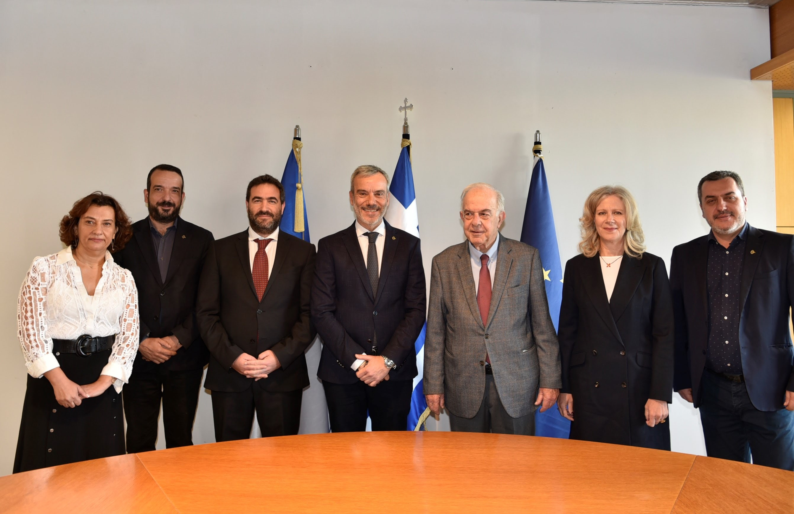 Επίσκεψη αντιπροσωπείας του Δήμου Ηρακλείου στο Δημαρχείο Θεσσαλονίκης – Συνάντηση των Δημάρχων Θεσσαλονίκης Κ. Ζέρβα και Ηρακλείου Β. Λαμπρινού